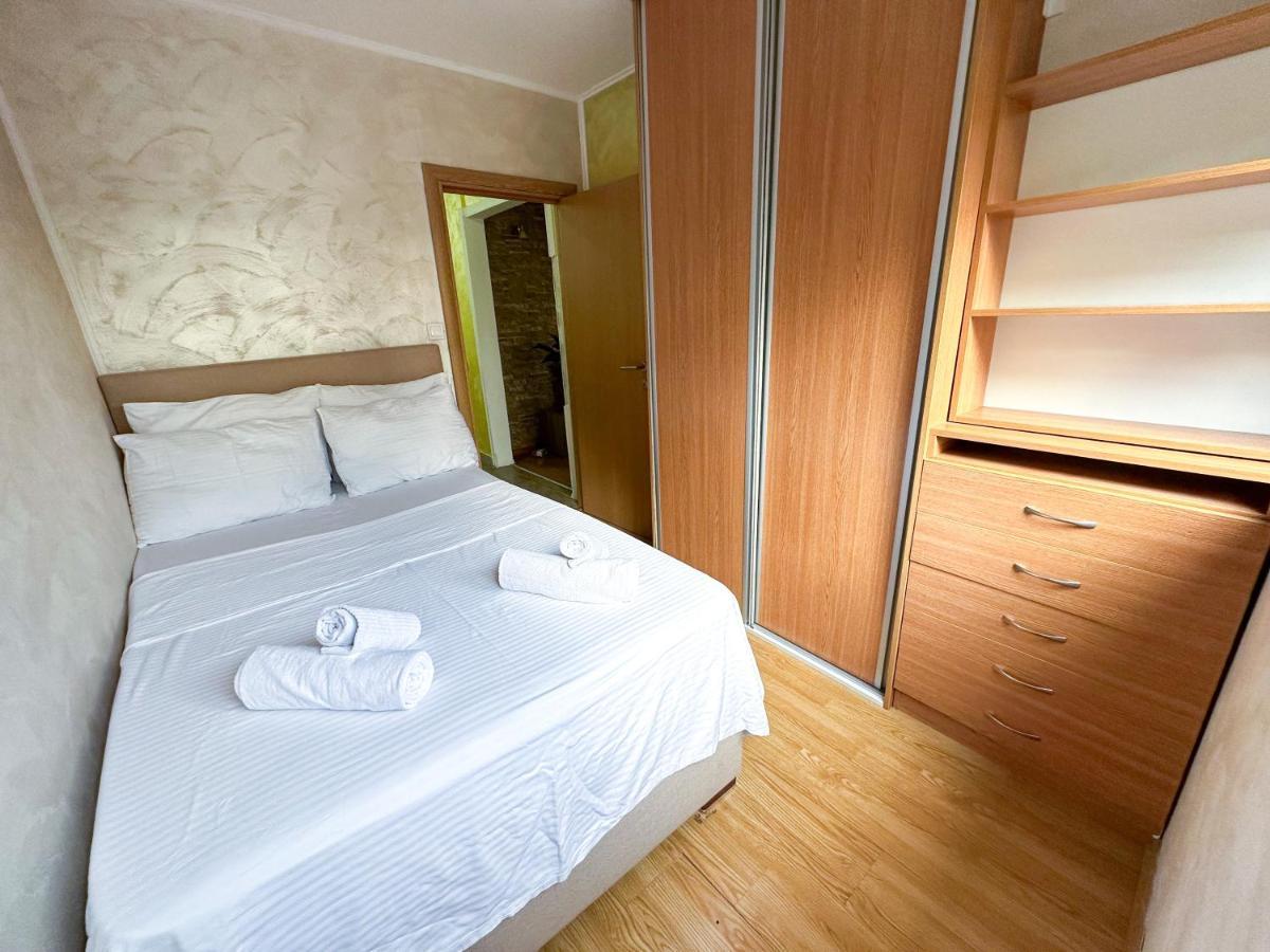 Nikki'S Apartment Podgorica Eksteriør bilde